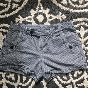 Gap shorts girls striped blue and white
